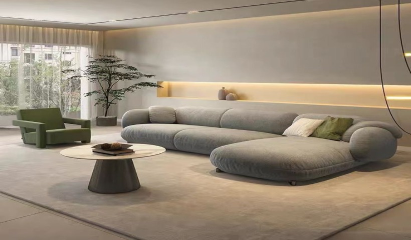 مبل طوسی مدرن با چه پرده ای ست می‌شود؟​