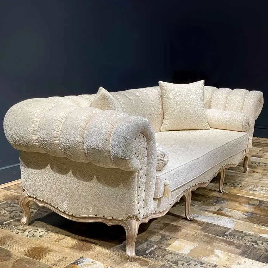 چستر نئوکلاسیک